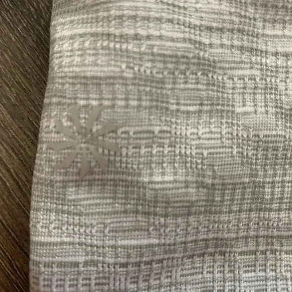 Athleta High Rise Jacquard Mesh Chat to Town Capri Leggings size XS - Picture 8 of 8